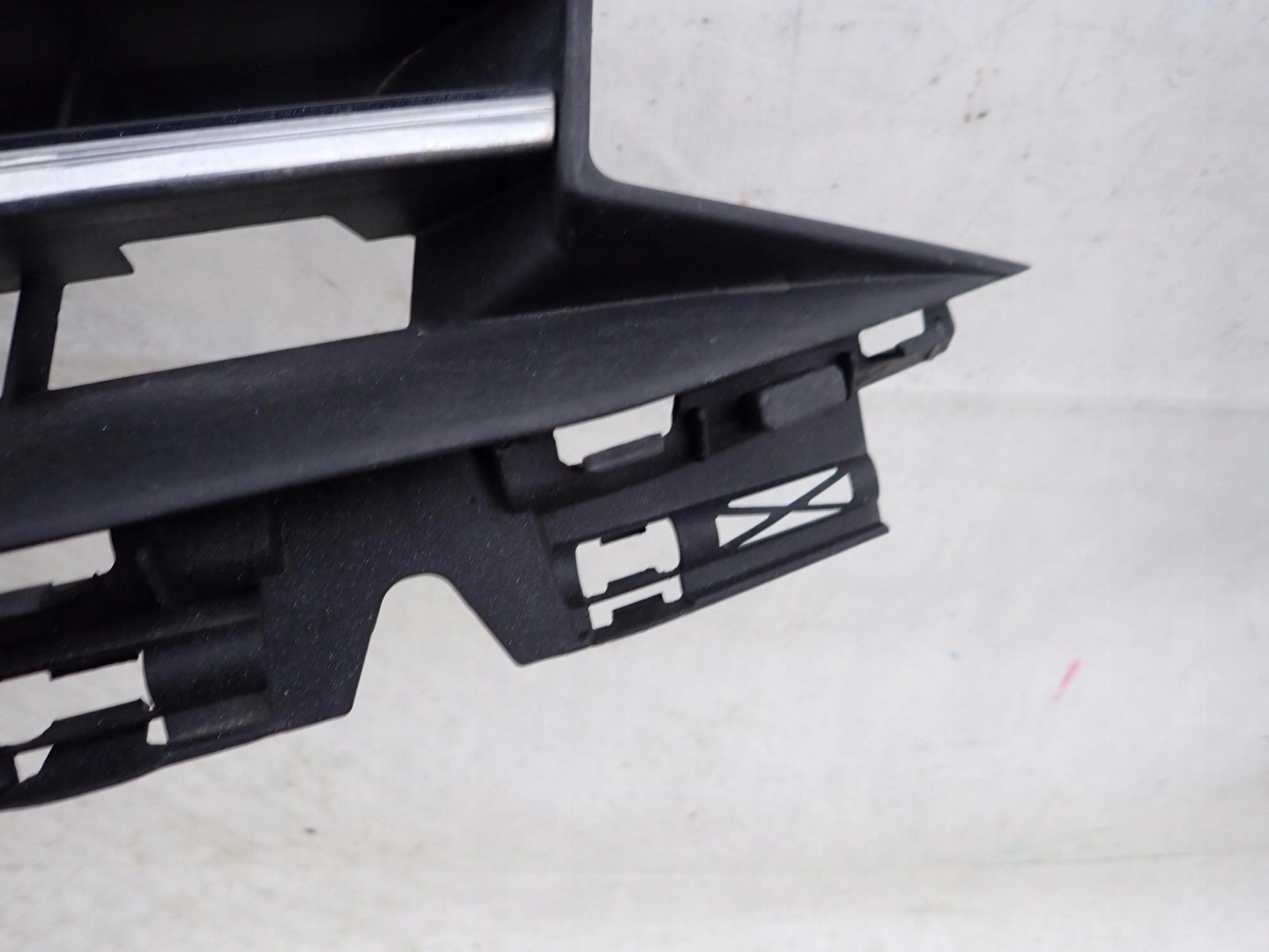 VW Caddy Kühlergrill FRONTGRILL Kühlergitter - Thumbnail 7