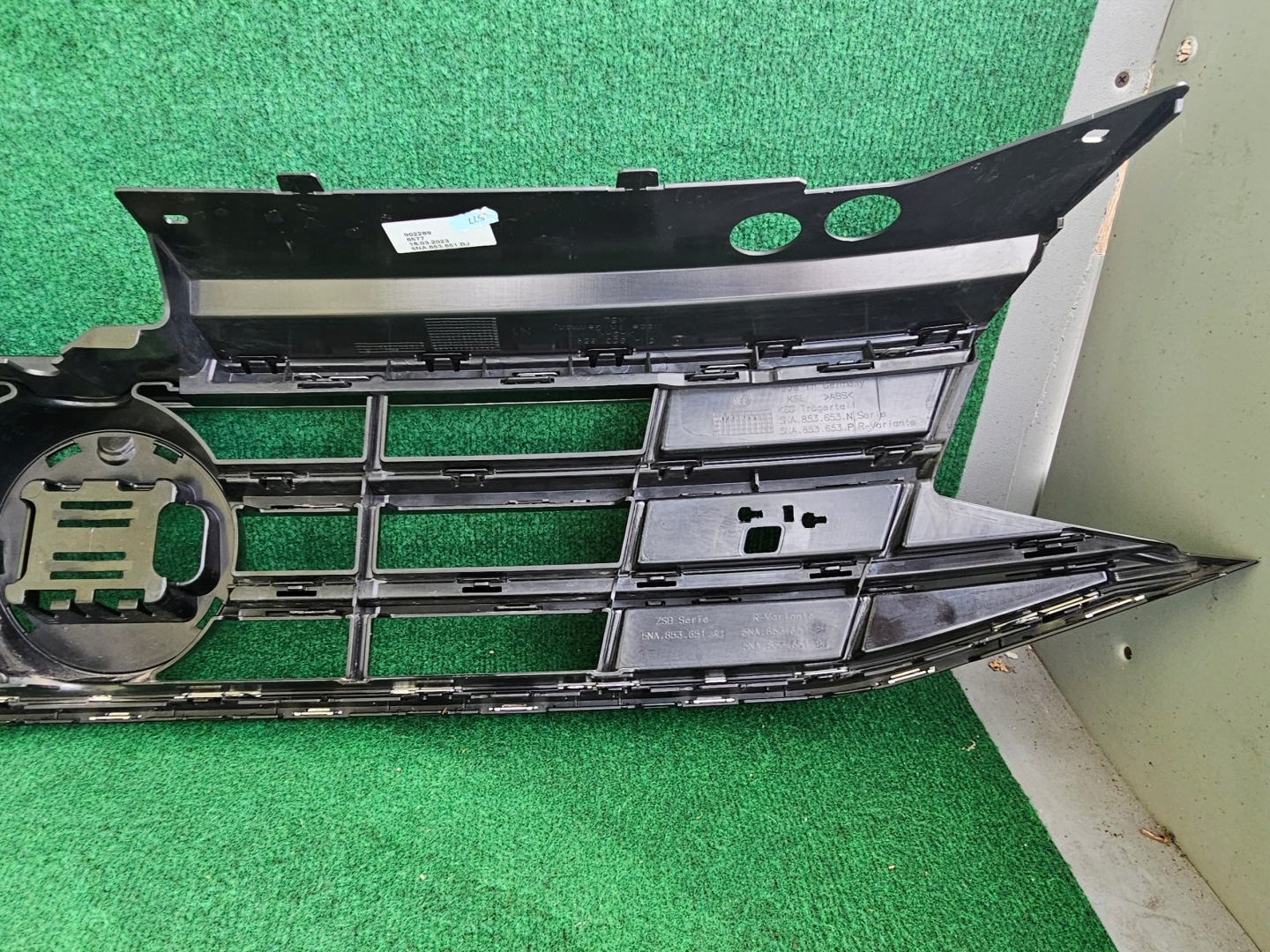 VW Tiguan Kühlergrill FRONTGRILL Kühlergitter 5NA853651BF - Thumbnail 8