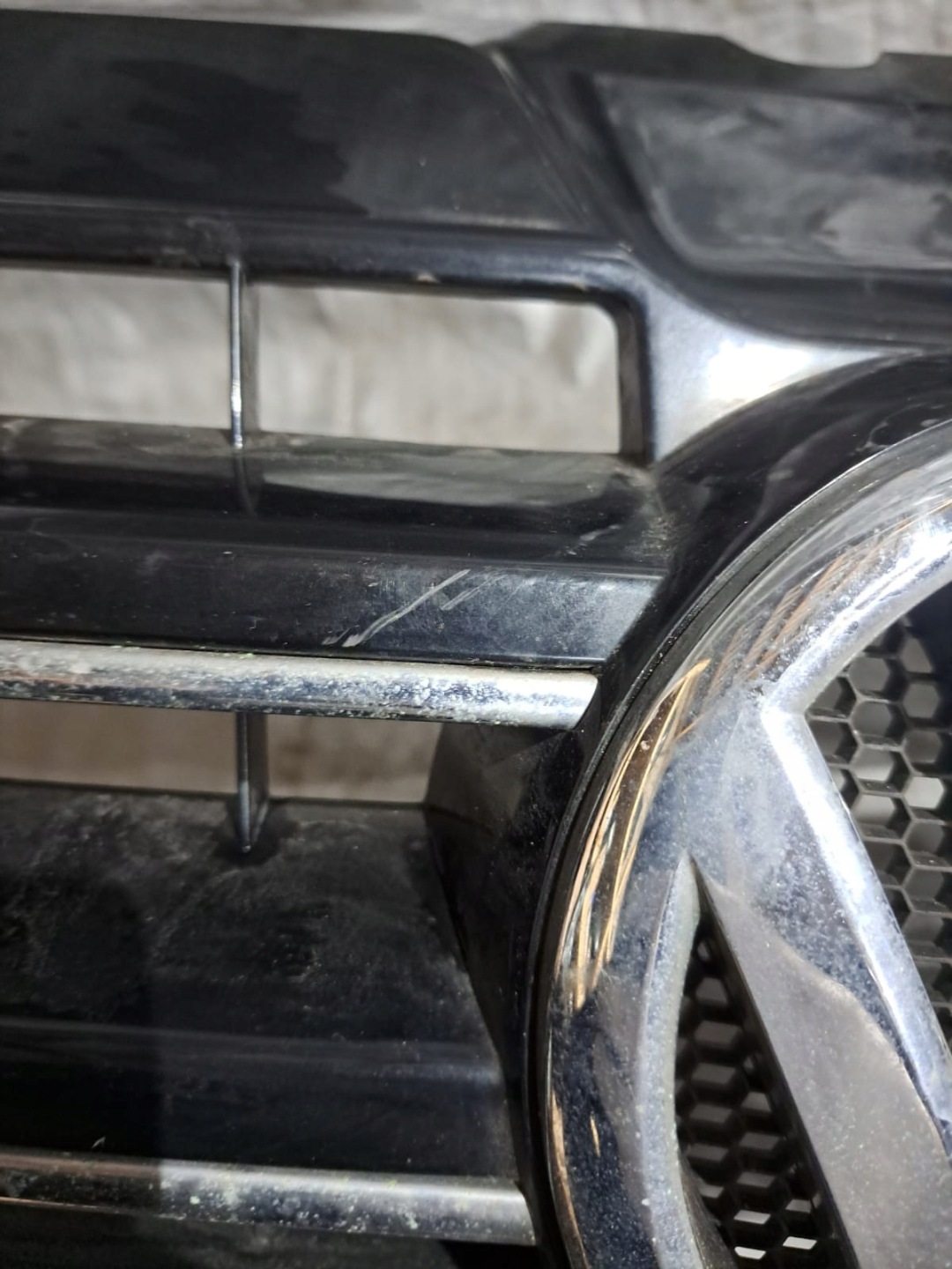 VW Transporter T5 Kühlergrill FRONTGRILL Kühlergitter 7E5853651D - Thumbnail 6