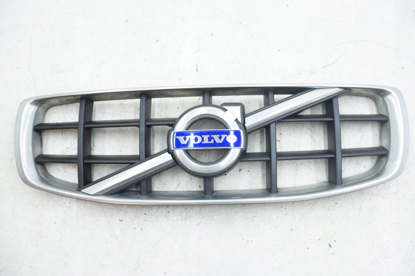 Volvo S70/V70/XC70 XC70 Kühlergrill FRONTGRILL Kühlergitter 31283902VO - Thumbnail 1