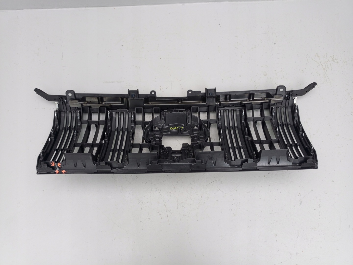 Toyota Land Cruiser J8/J10/J20 J8 Kühlergrill FRONTGRILL 5311160B20T - Thumbnail 11