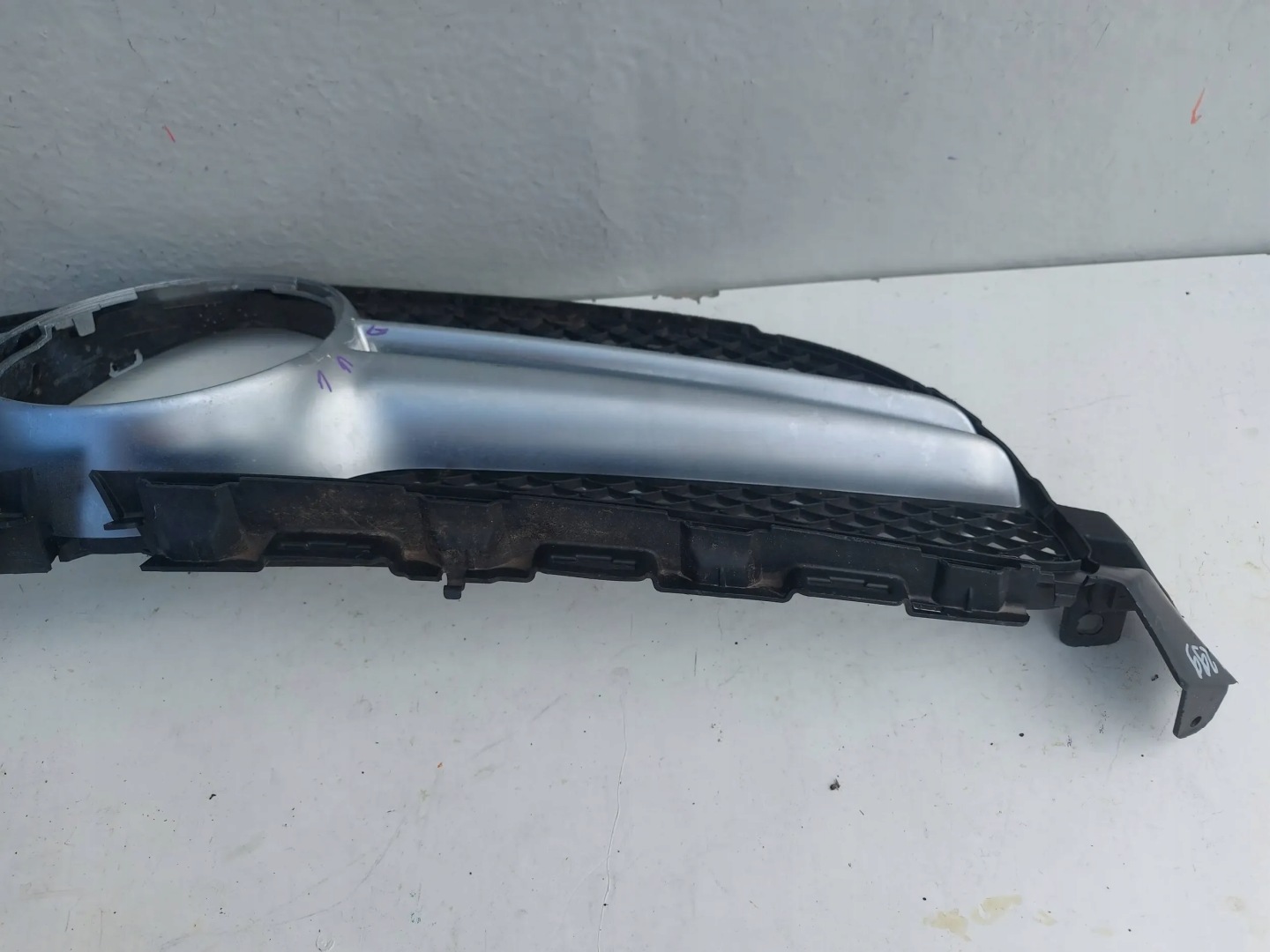Mercedes-Benz C-Klasse W205 Kühlergrill FRONTGRILL Kühlergitter A2058880523 - Thumbnail 7