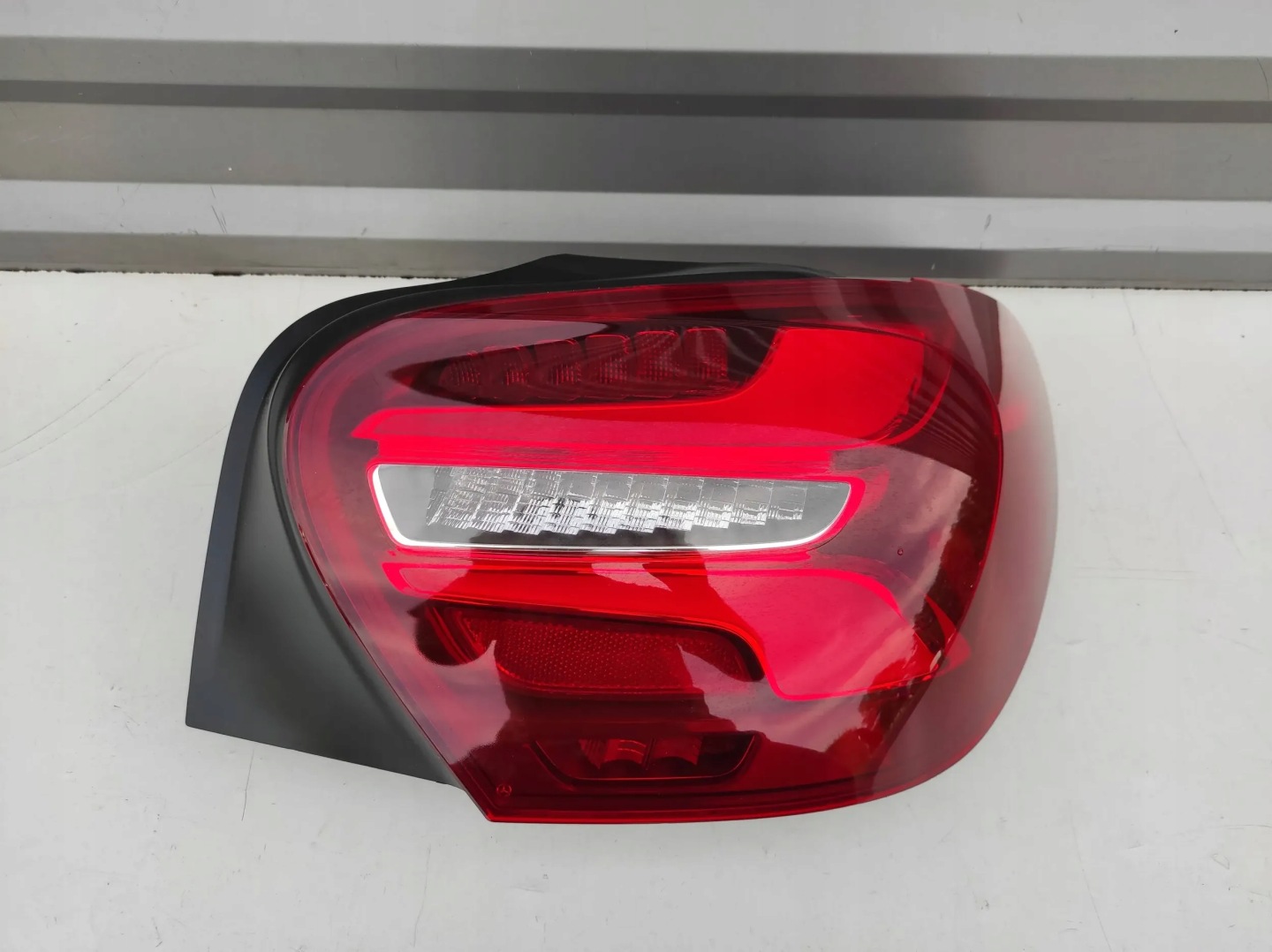 Mercedes-Benz A-Klasse W176 Rückleuchte A1769065100 Rearlamp - Thumbnail 1