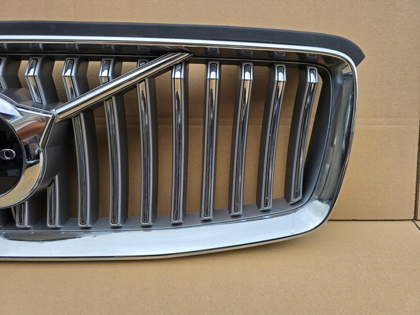 Volvo XC90 Kühlergrill FRONTGRILL Kühlergitter 31698724 - Thumbnail 4