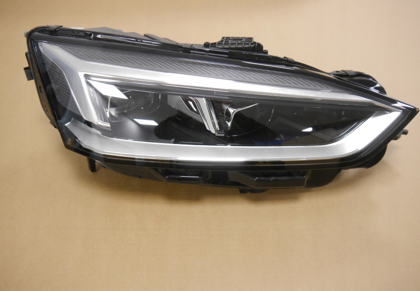 Frontscheinwerfer Audi A5 8W6941034E0 LED Rechts Scheinwerfer Headlight - Thumbnail 1