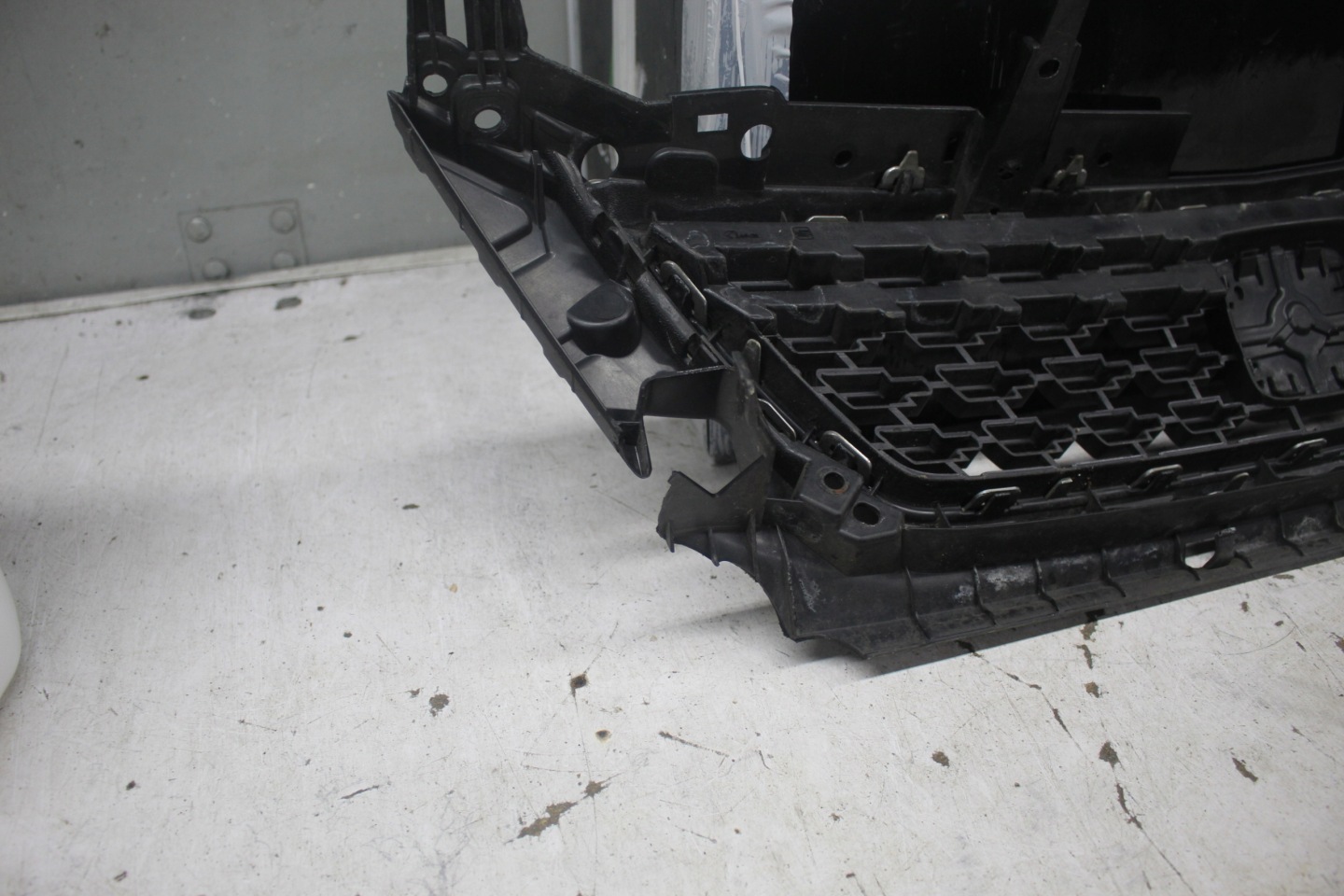 SEAT Leon IV 5F Kühlergrill FRONTGRILL Kühlergitter 5F0853654M - Thumbnail 5
