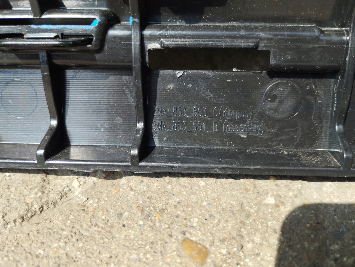 Audi Q5 Kühlergrill FRONTGRILL Kühlergitter 8MA853651B - Thumbnail 11