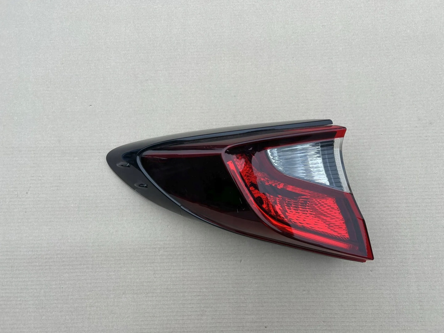 Toyota C-HR X20 Rückleuchte 81560F4120 Rearlamp - Thumbnail 1