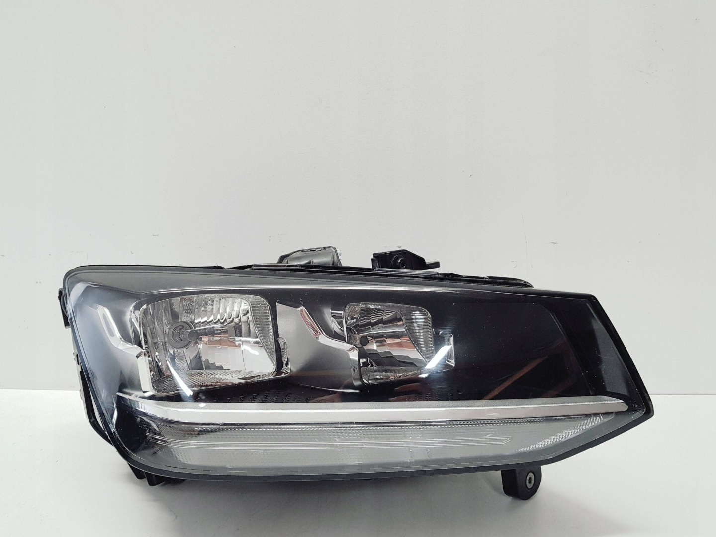 Frontscheinwerfer Audi Q2 81A941004 LED Rechts Scheinwerfer Headlight - Thumbnail 1