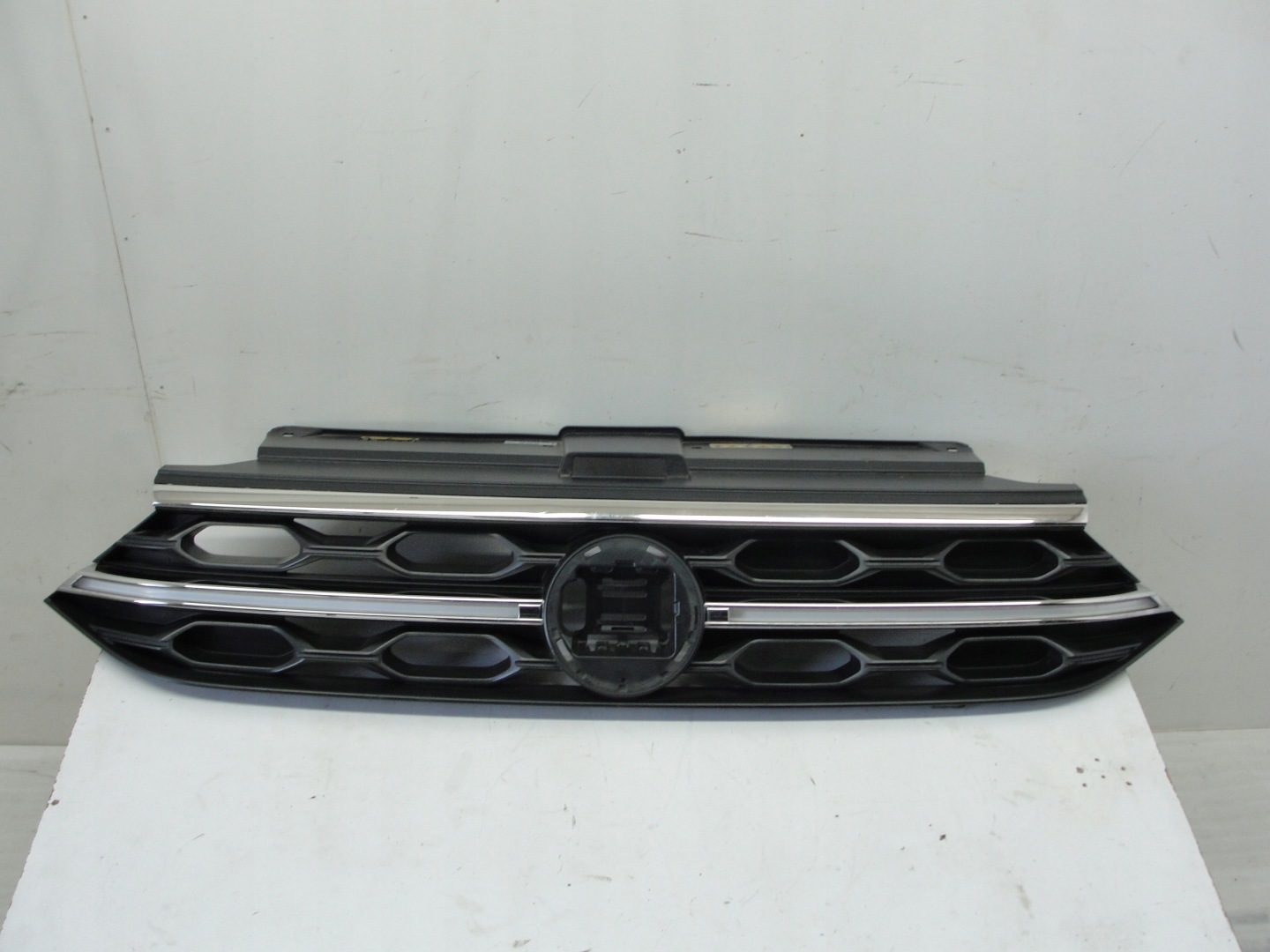 VW T-Roc A1 Kühlergrill FRONTGRILL Kühlergitter 2GA853653H - Thumbnail 1