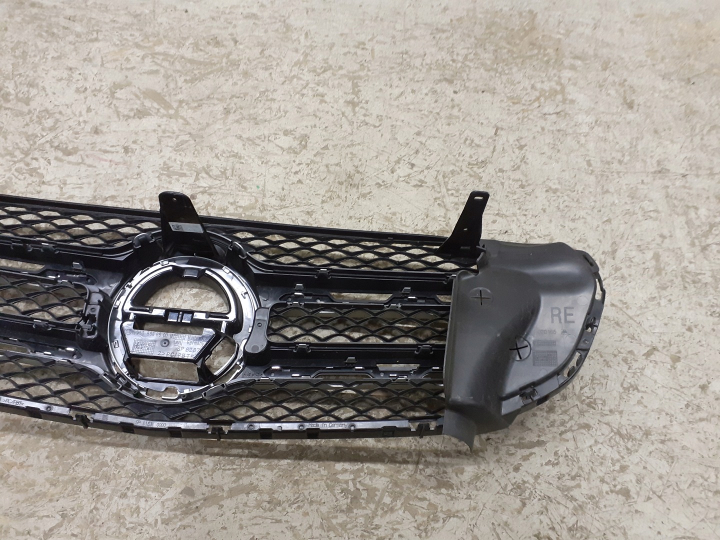 Mercedes-Benz GLC W253 Kühlergrill FRONTGRILL Kühlergitter A2538886600 - Thumbnail 7