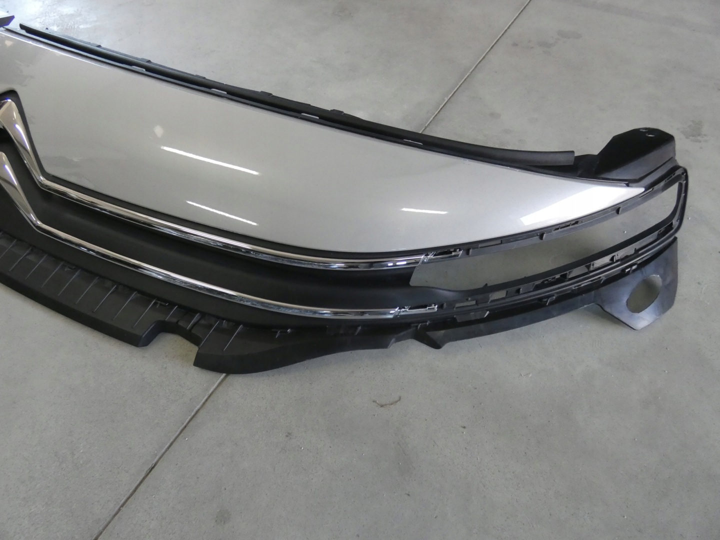 Citroen Berlingo I Kühlergrill FRONTGRILL Kühlergitter - Thumbnail 4