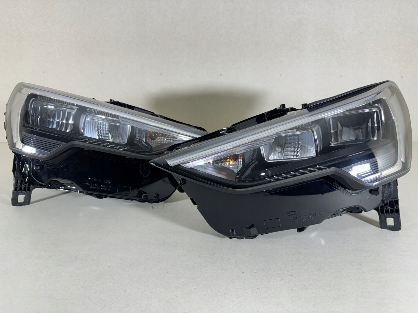 Frontscheinwerfer Audi Q3 83A941012 LED Links Scheinwerfer Headlight - Thumbnail 1