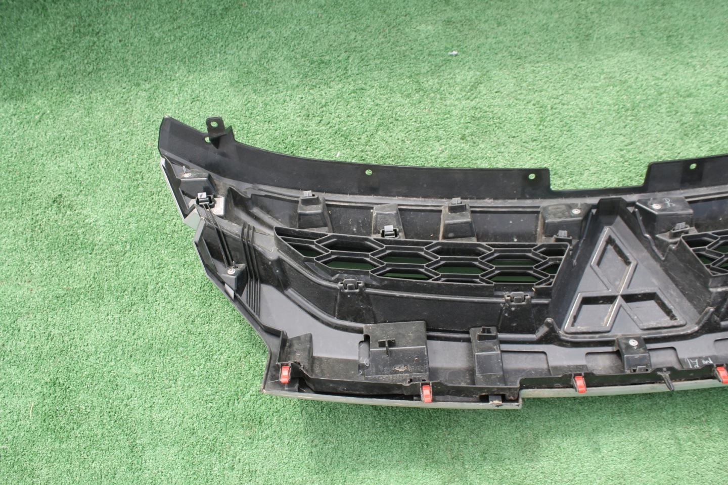 Mitsubishi L200 K60T Kühlergrill FRONTGRILL Kühlergitter 7450B291 - Thumbnail 5