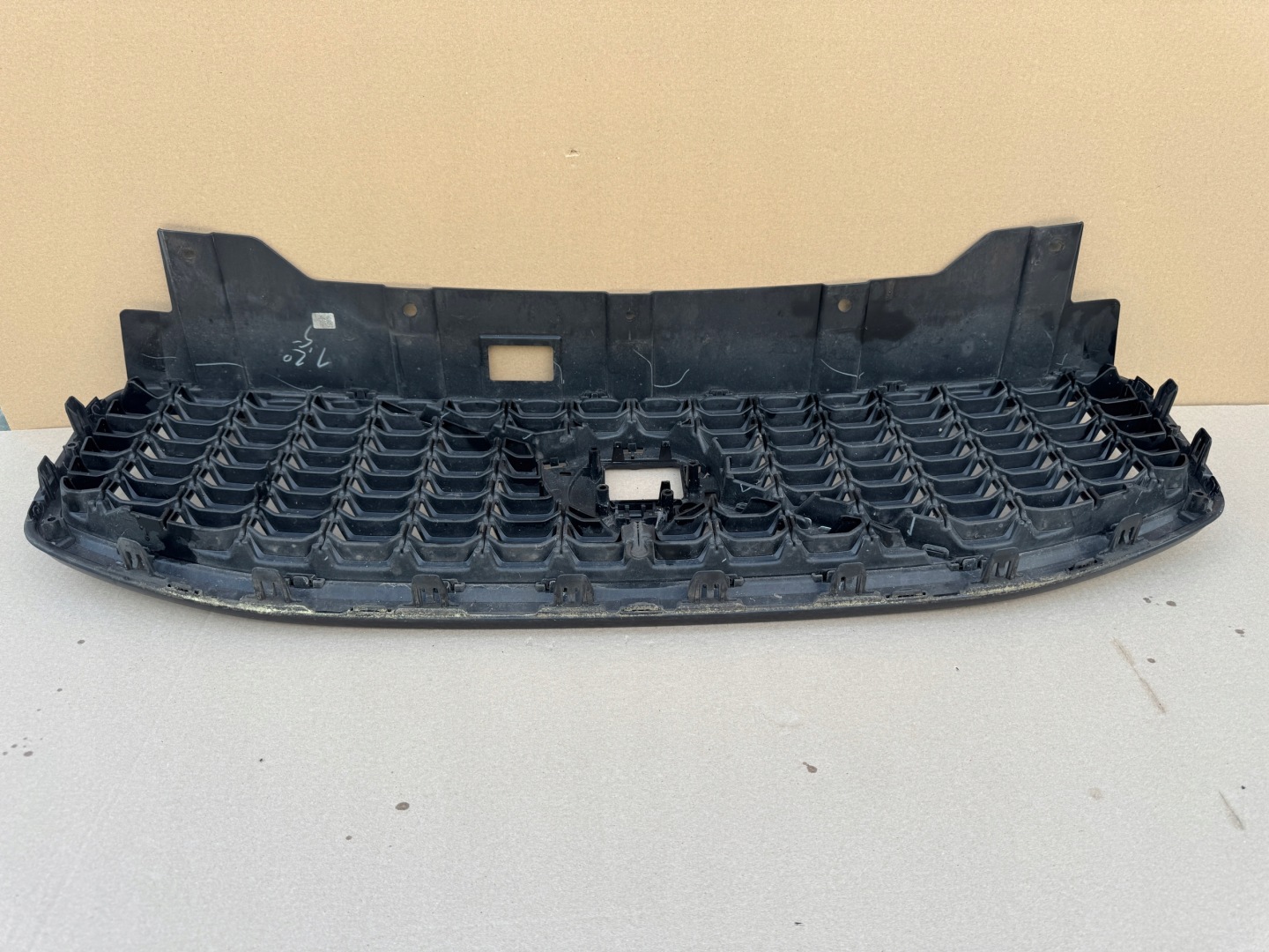 Volvo XC60 Kühlergrill FRONTGRILL Kühlergitter 32133812AT - Thumbnail 9