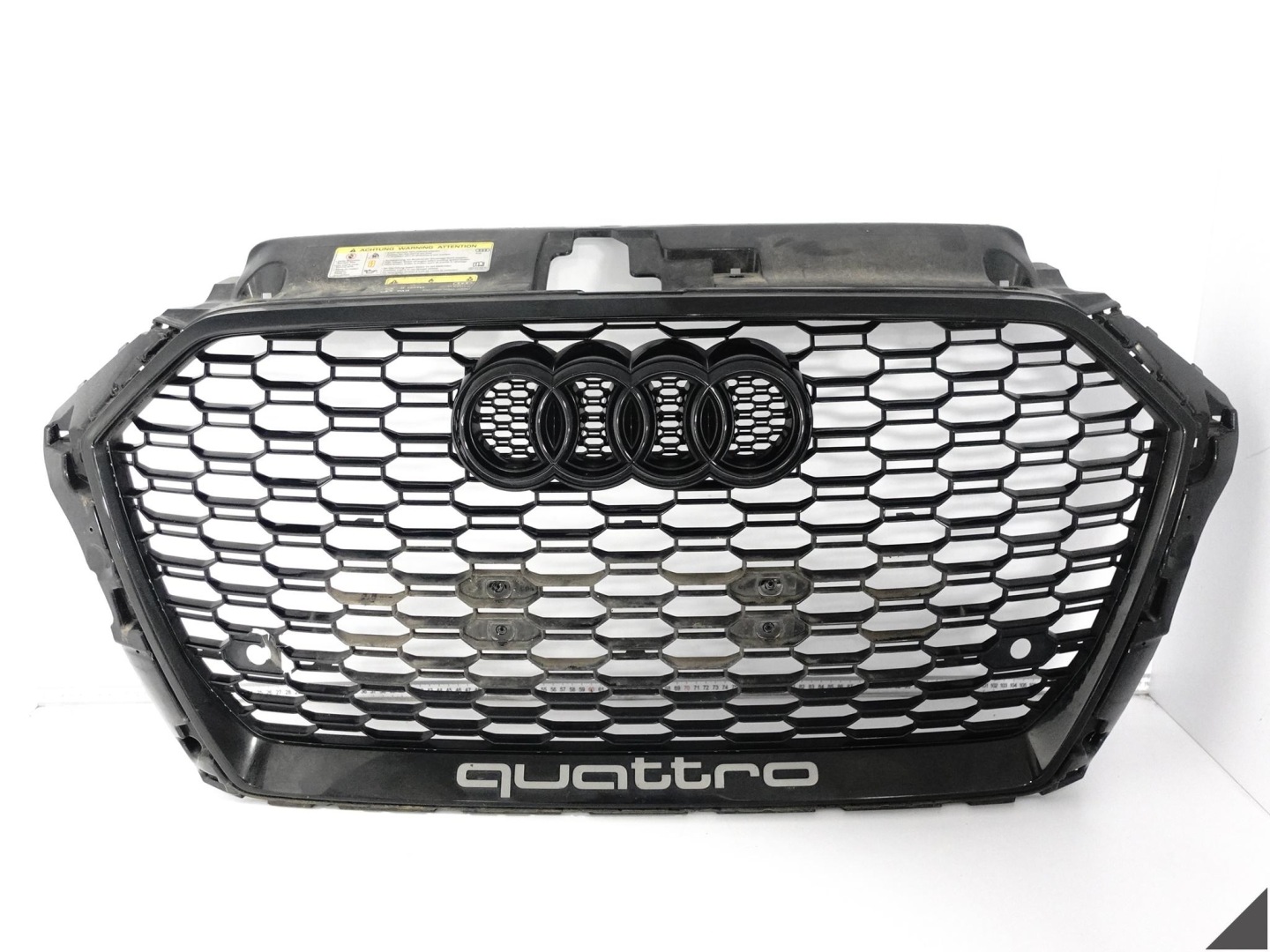 Audi 8V5 Kühlergrill FRONTGRILL Kühlergitter 8V5853651R - Thumbnail 1