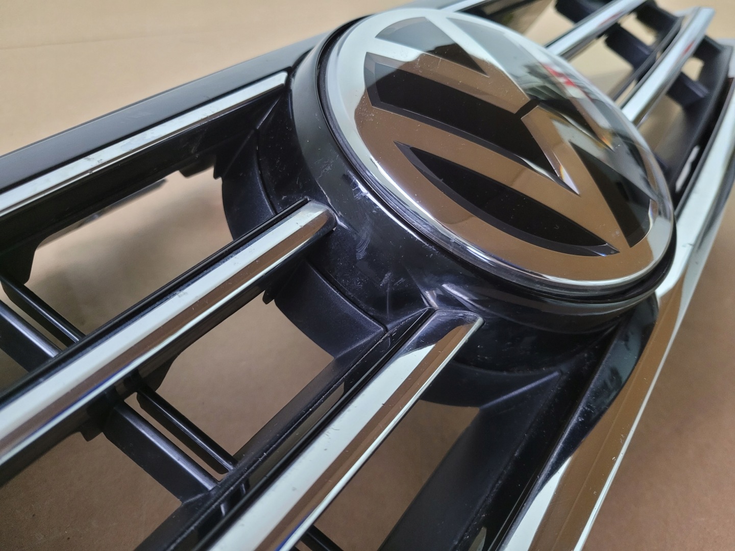 VW Passat B8 Kühlergrill FRONTGRILL Kühlergitter 3G0853601D - Thumbnail 5