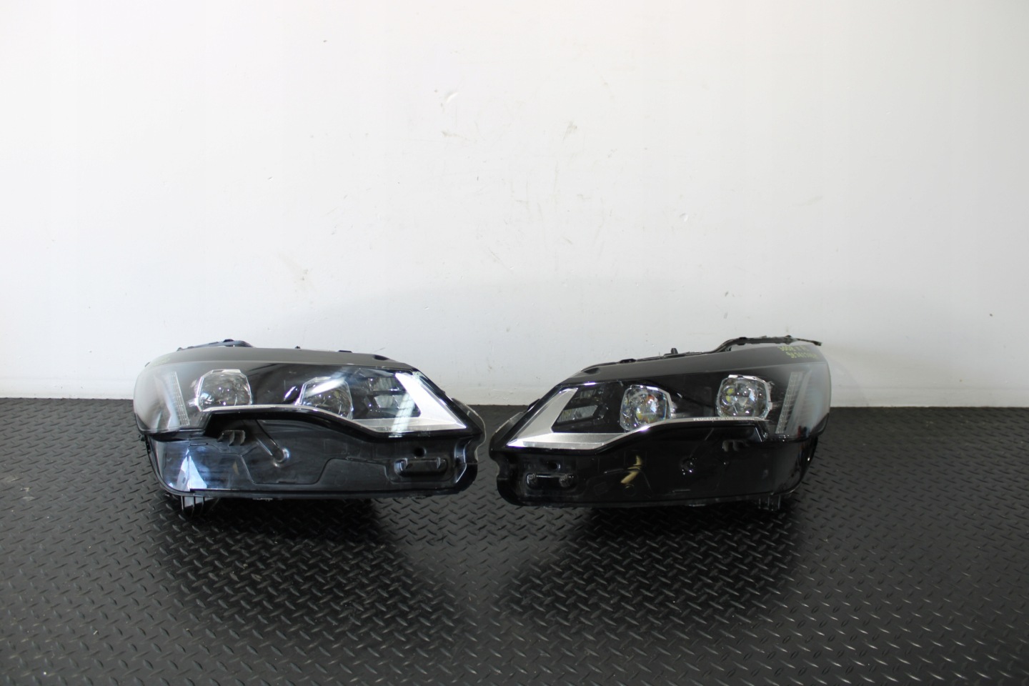 Frontscheinwerfer Peugeot 3008 9836230680 LED Links Scheinwerfer Headlight - Thumbnail 1