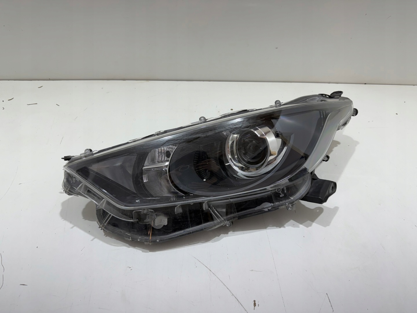 Frontscheinwerfer Toyota Yaris IV XP21 LED Links Scheinwerfer Headlight - Thumbnail 1