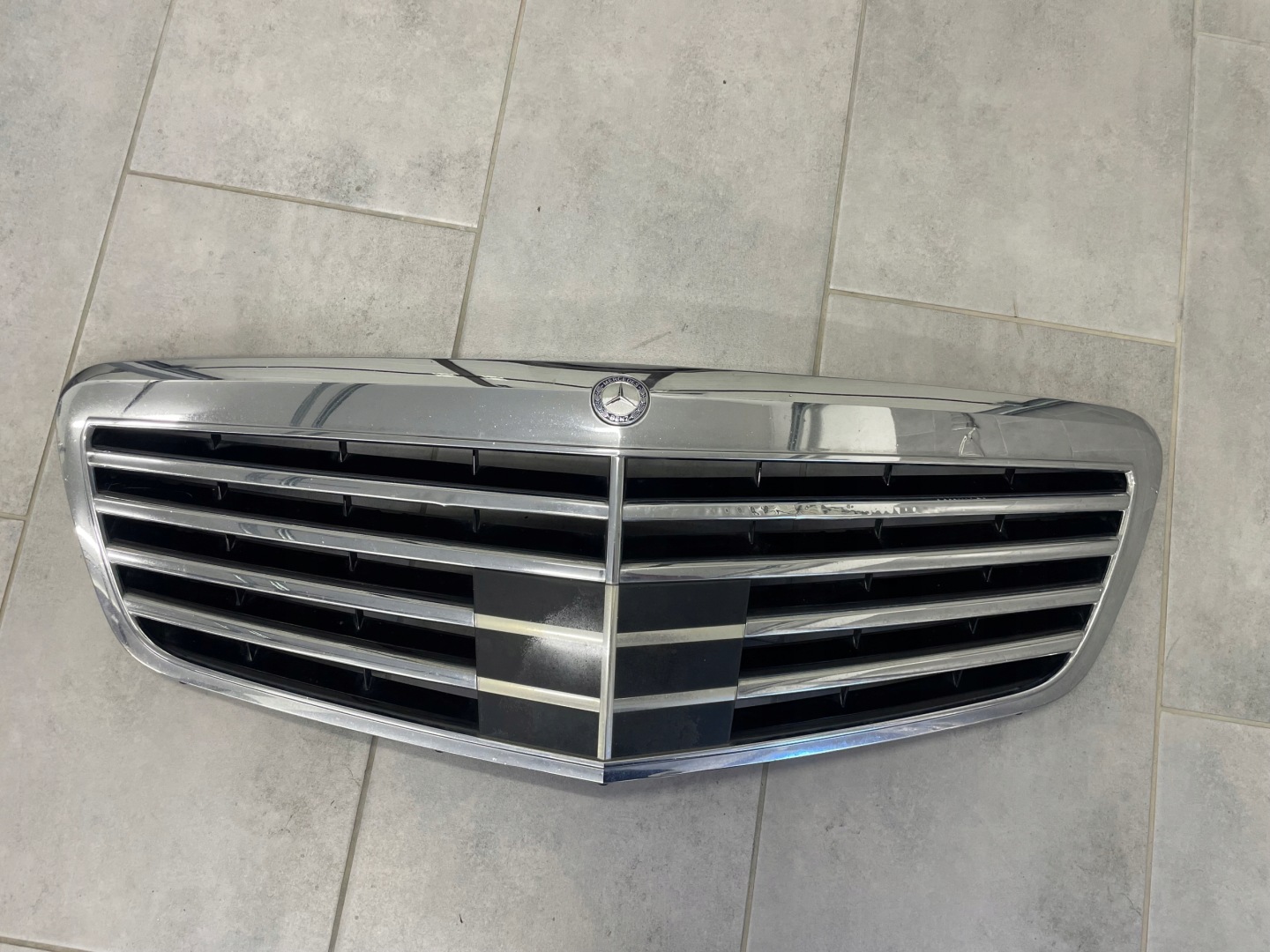 Mercedes-Benz S-Klasse W221 Kühlergrill FRONTGRILL Kühlergitter A2218800583 - Thumbnail 1