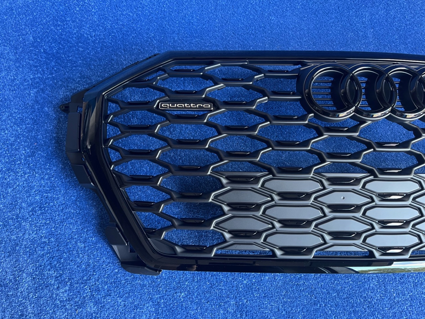 Audi Q3 Kühlergrill FRONTGRILL Kühlergitter 83F853651B - Thumbnail 9