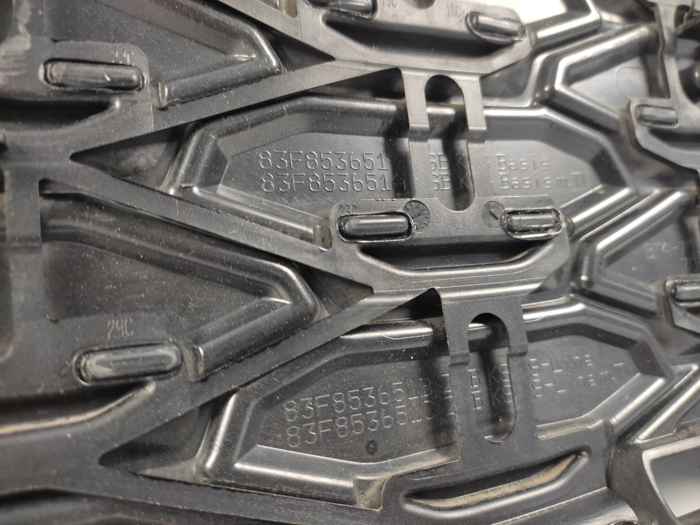 Audi Q3 Kühlergrill FRONTGRILL Kühlergitter - Thumbnail 10