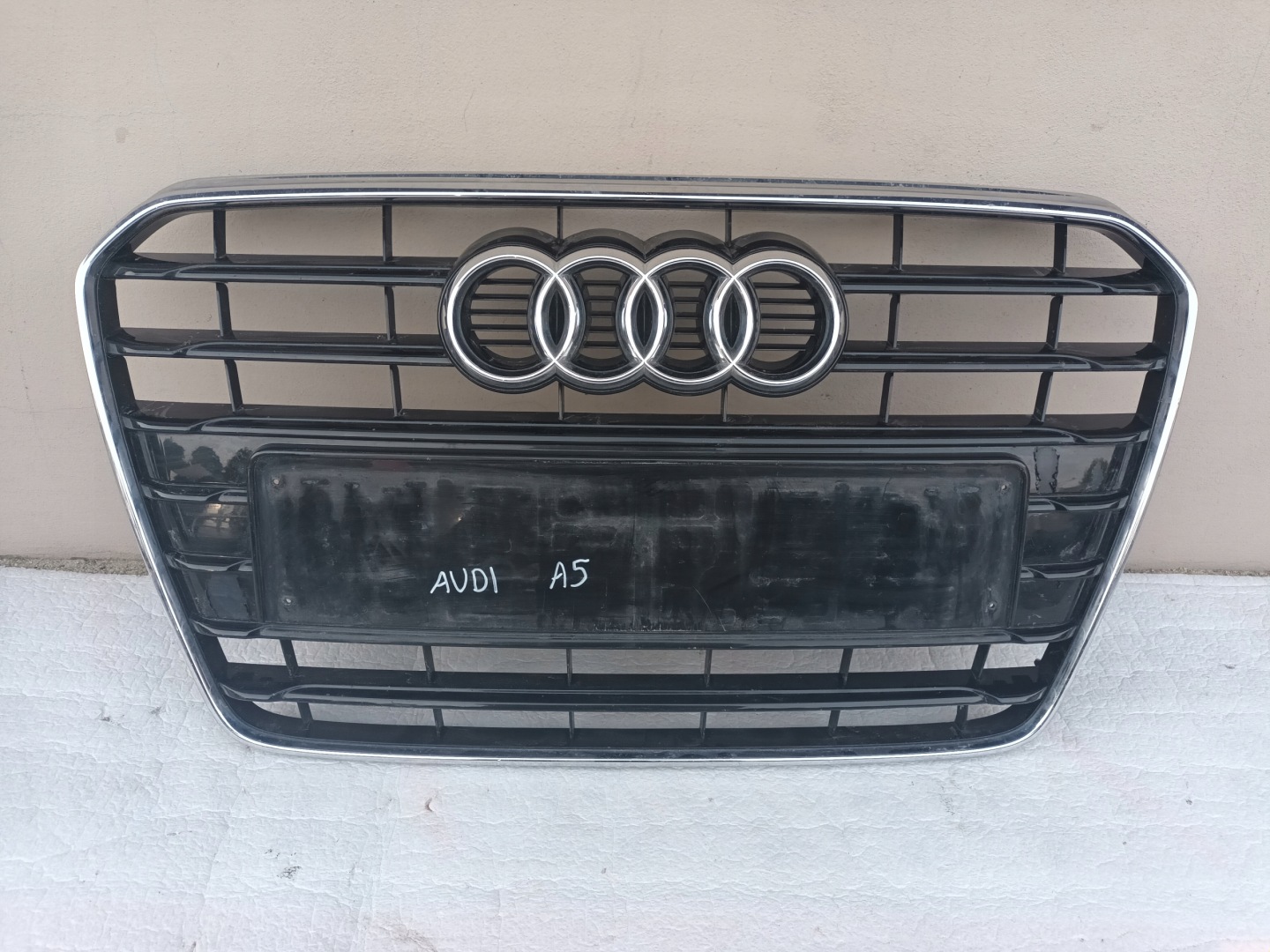 Audi A5 Kühlergrill FRONTGRILL Kühlergitter 8T0853651NR - Thumbnail 1