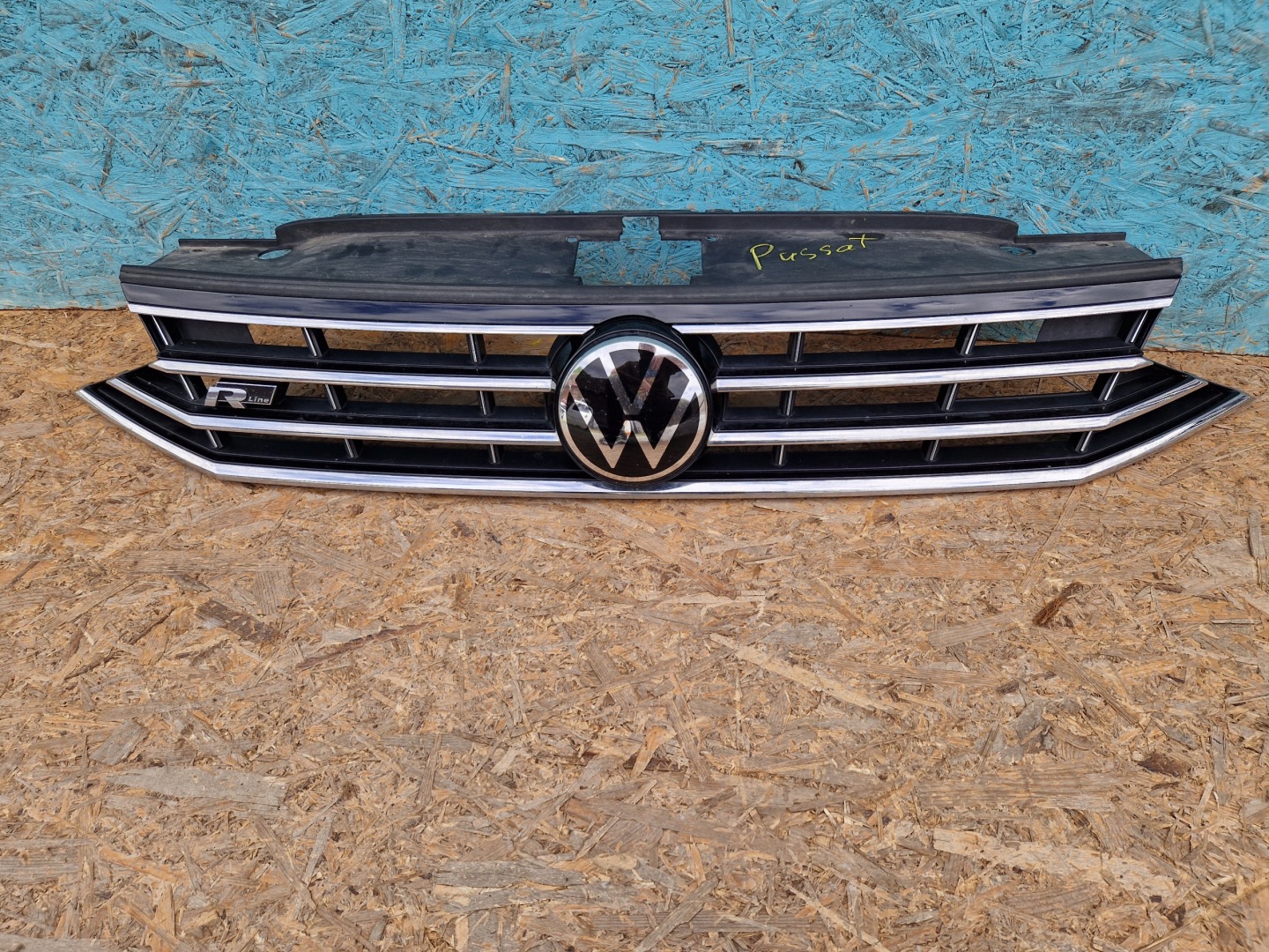 VW Passat B8 Kühlergrill FRONTGRILL Kühlergitter 3G0853653K - Thumbnail 1