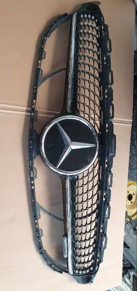 Mercedes-Benz C-Klasse W205 Kühlergrill FRONTGRILL Kühlergitter - Thumbnail 1