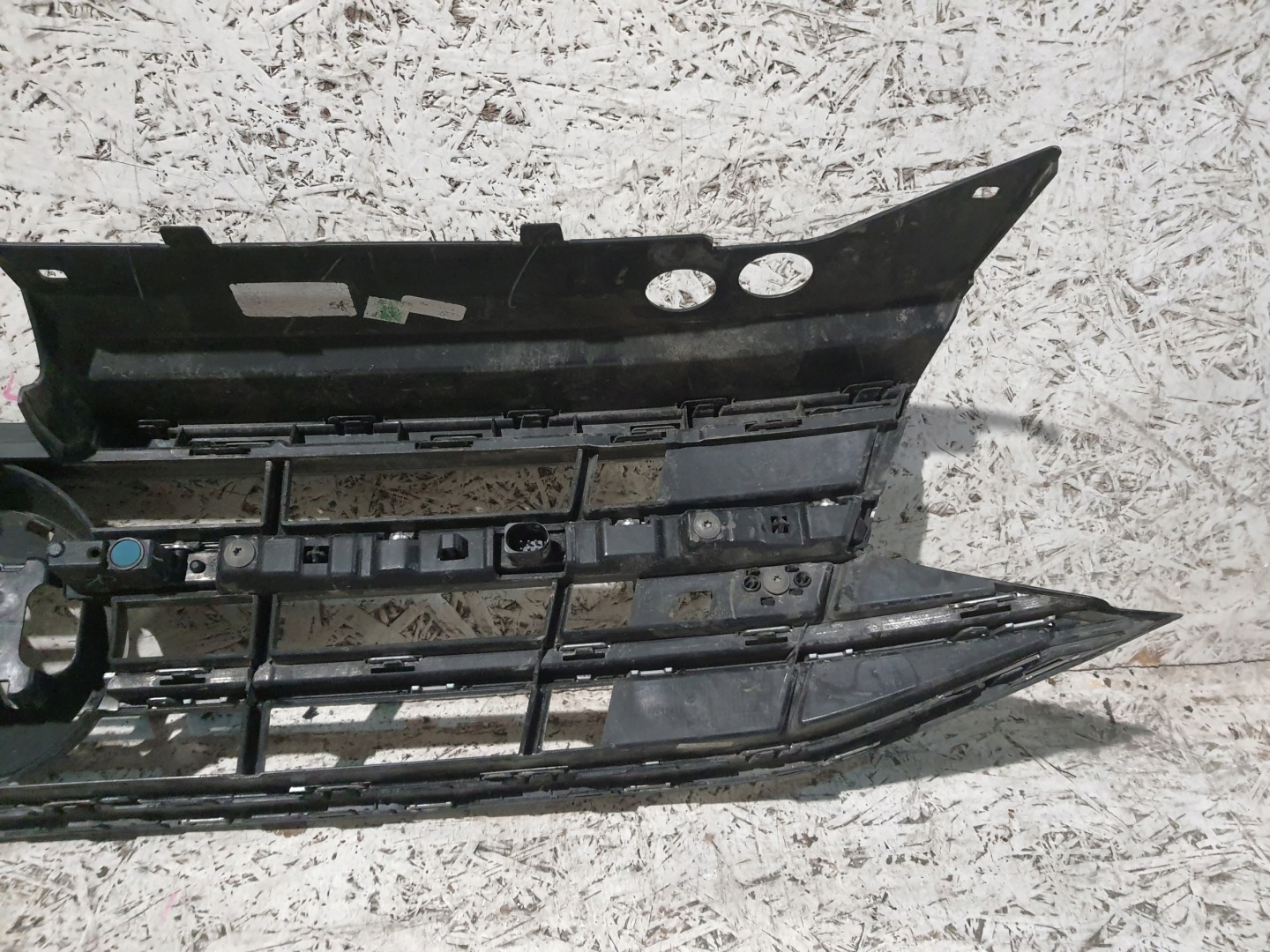 VW Tiguan Kühlergrill FRONTGRILL Kühlergitter 5NN853653E - Thumbnail 9