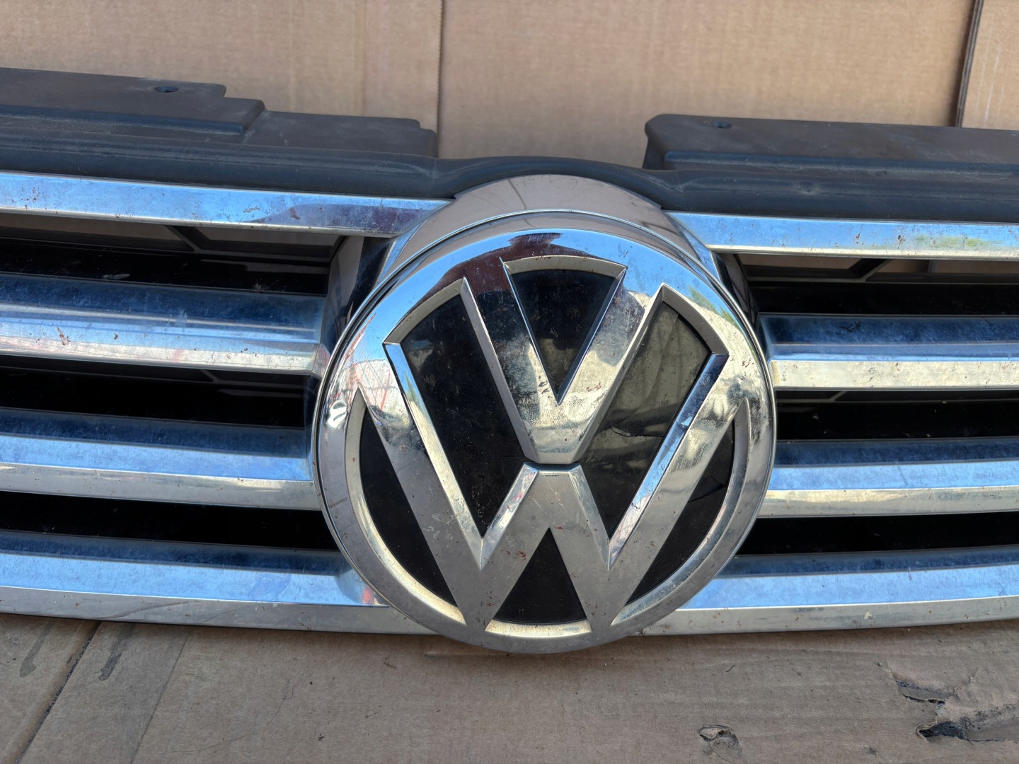 VW Touareg I Kühlergrill FRONTGRILL Kühlergitter 7P6853651J - Thumbnail 4