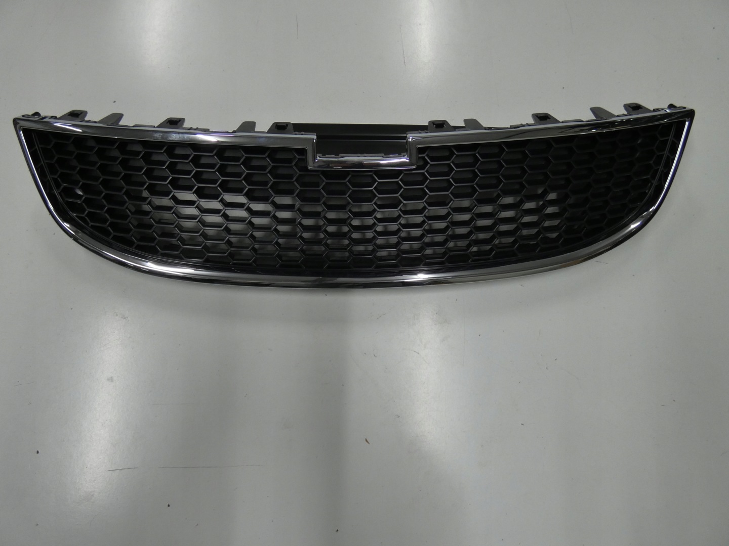 Chevrolet Orlando KL1Y Kühlergrill FRONTGRILL Kühlergitter - Thumbnail 1