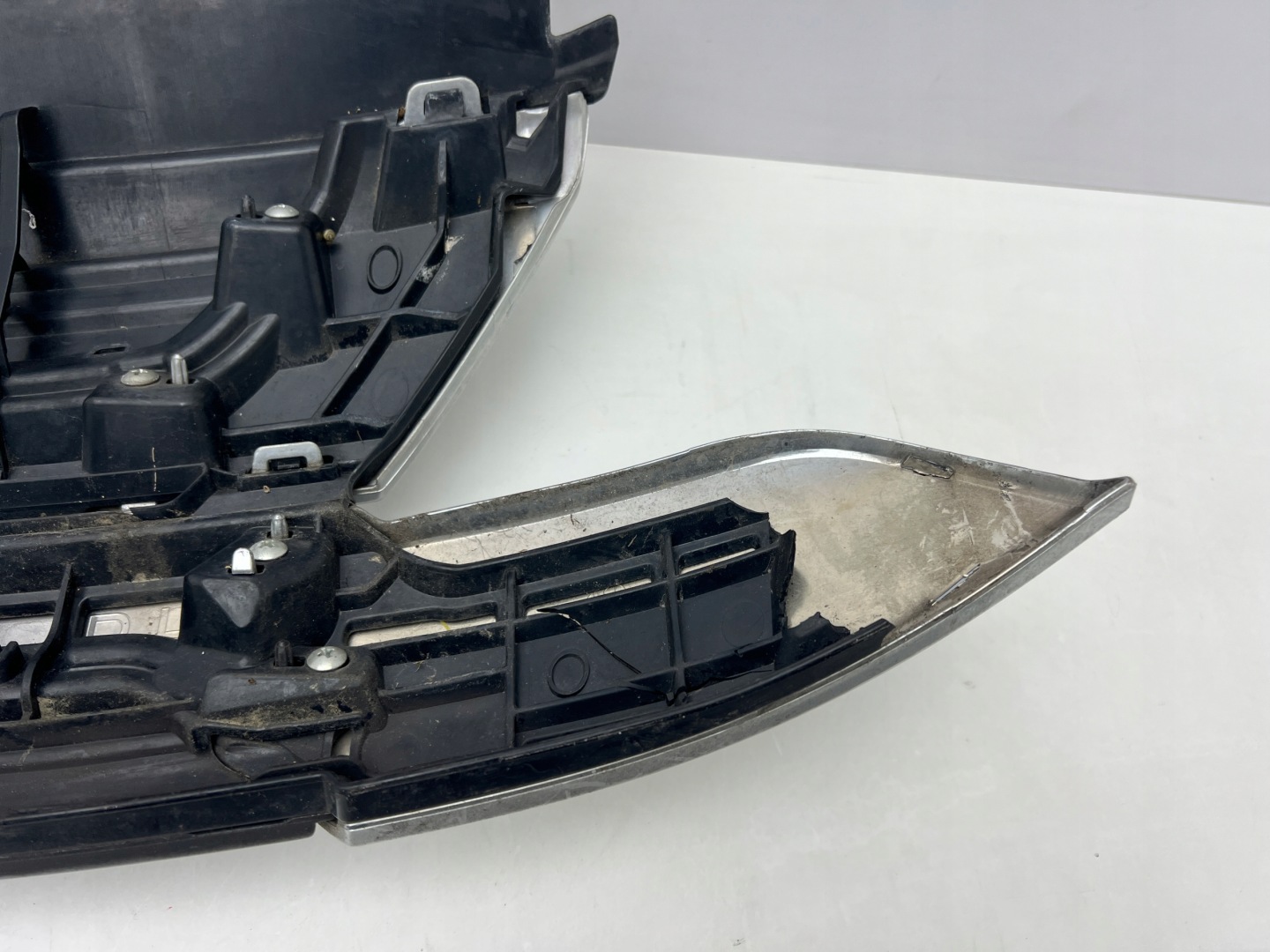 Mitsubishi Outlander CU0W Kühlergrill FRONTGRILL Kühlergitter 7450B298 - Thumbnail 7