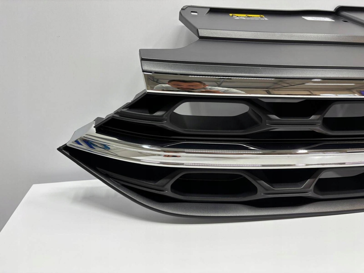 VW T-Roc A1 Kühlergrill FRONTGRILL Kühlergitter 2GA853653HH - Thumbnail 2