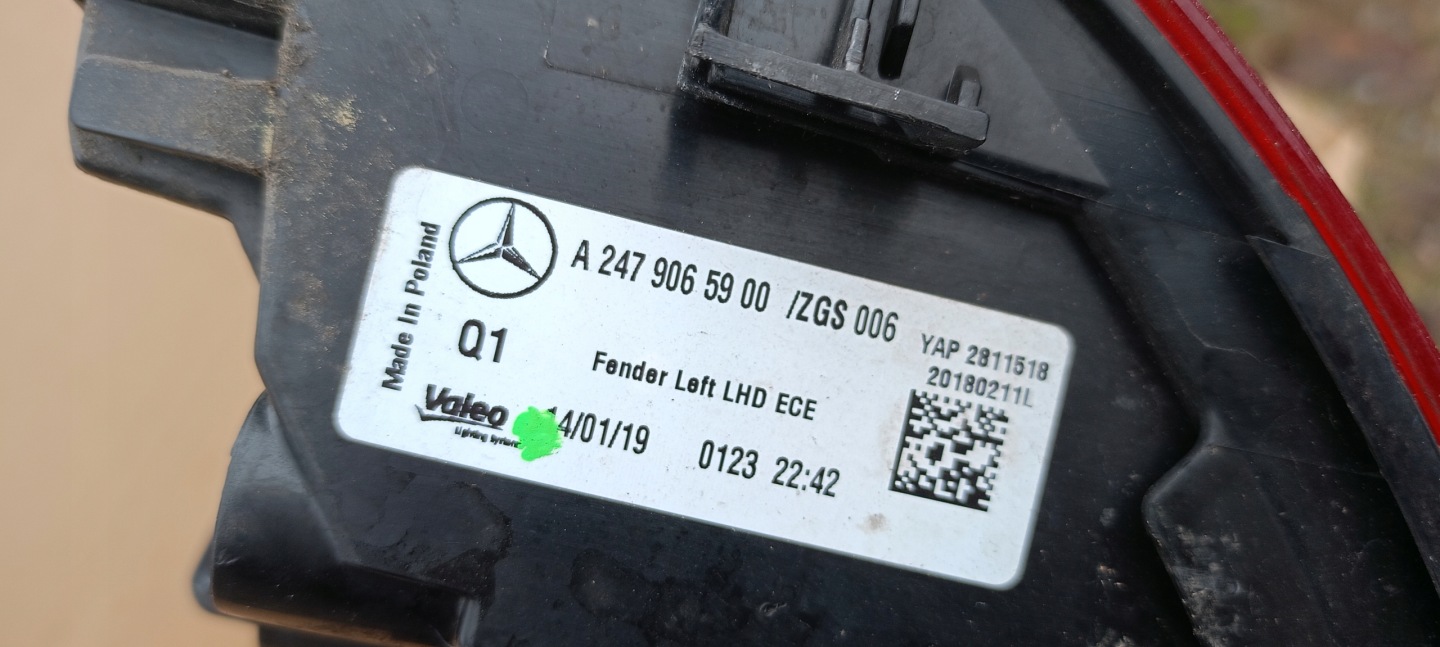 Mercedes-Benz B-Klasse W247 Rückleuchte A2479065900 Rearlamp - Thumbnail 8