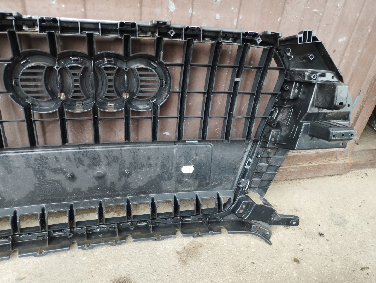 Audi Q3 Kühlergrill FRONTGRILL Kühlergitter 8U2011201 - Thumbnail 9