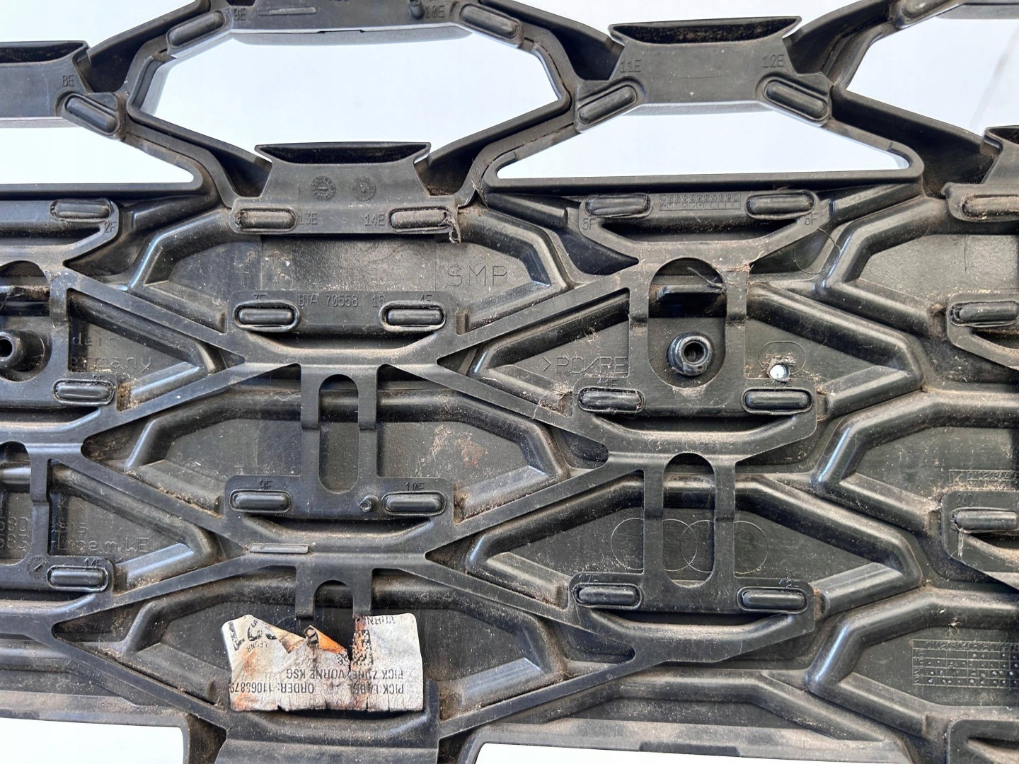 Audi Q3 Kühlergrill FRONTGRILL Kühlergitter 83F853651 - Thumbnail 6