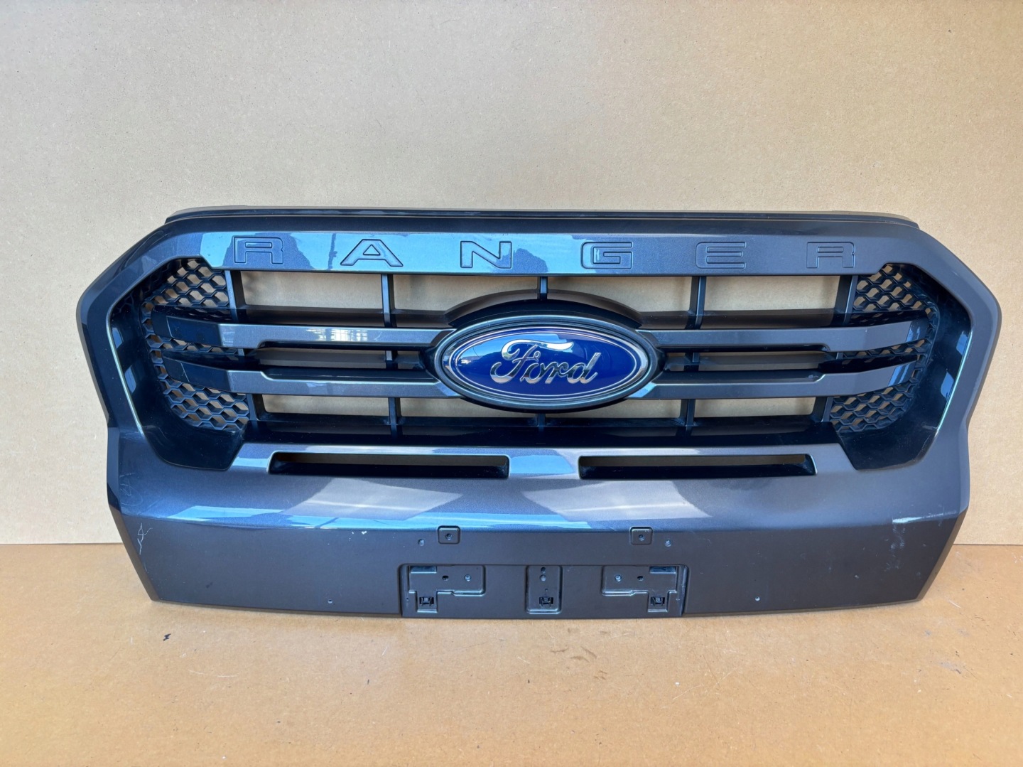 Ford Ranger 1 Mk1 Kühlergrill FRONTGRILL Kühlergitter JB3B8350BJB3B - Thumbnail 1