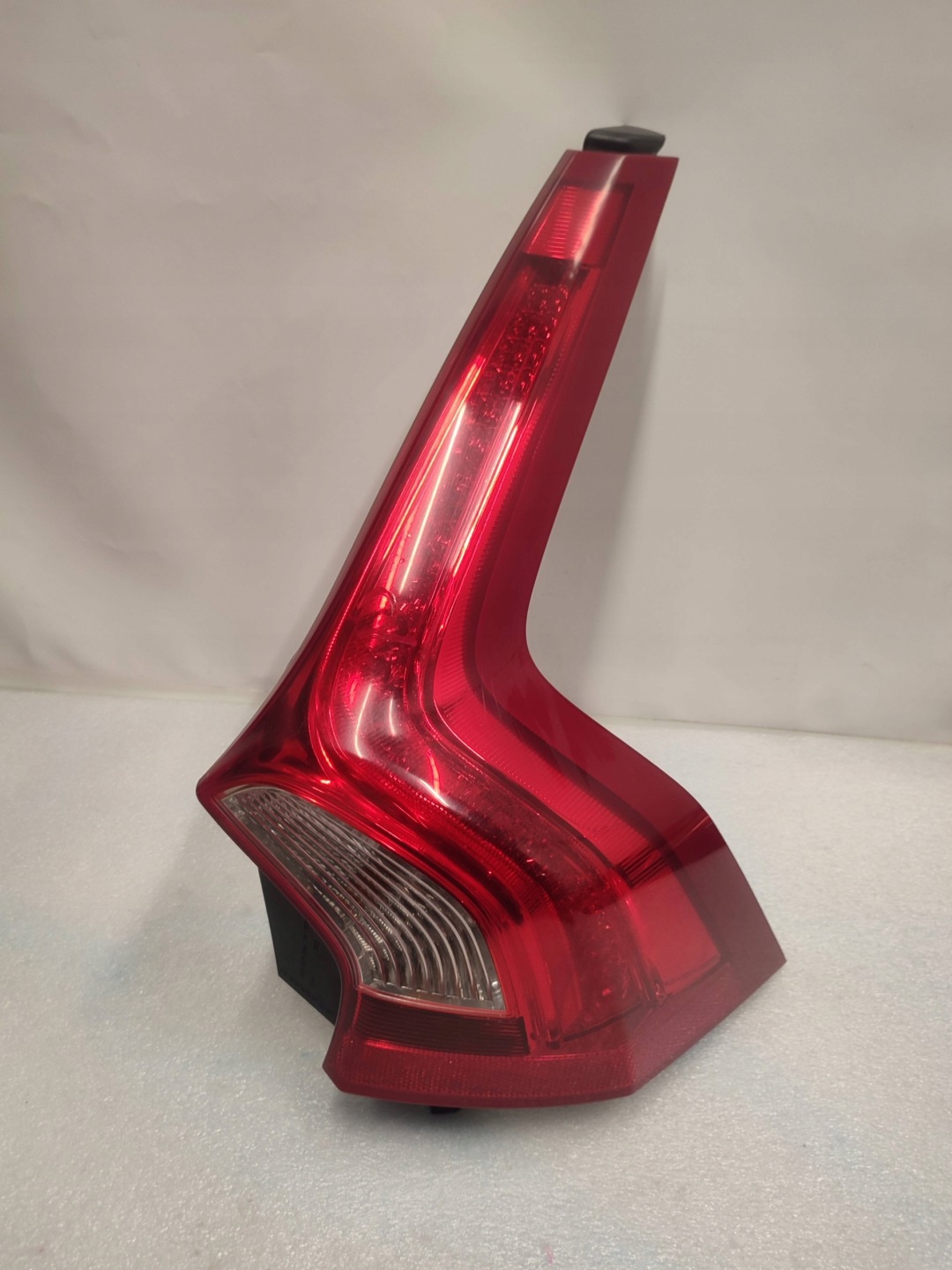 Volvo S60/V60 V60 Rückleuchte 60313959 Rearlamp - Thumbnail 1