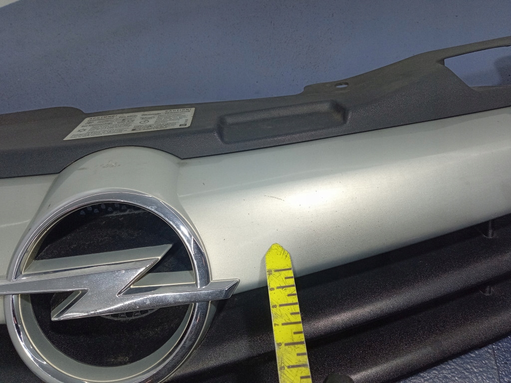 Opel Astra Kühlergrill FRONTGRILL Kühlergitter 13108460 - Thumbnail 6
