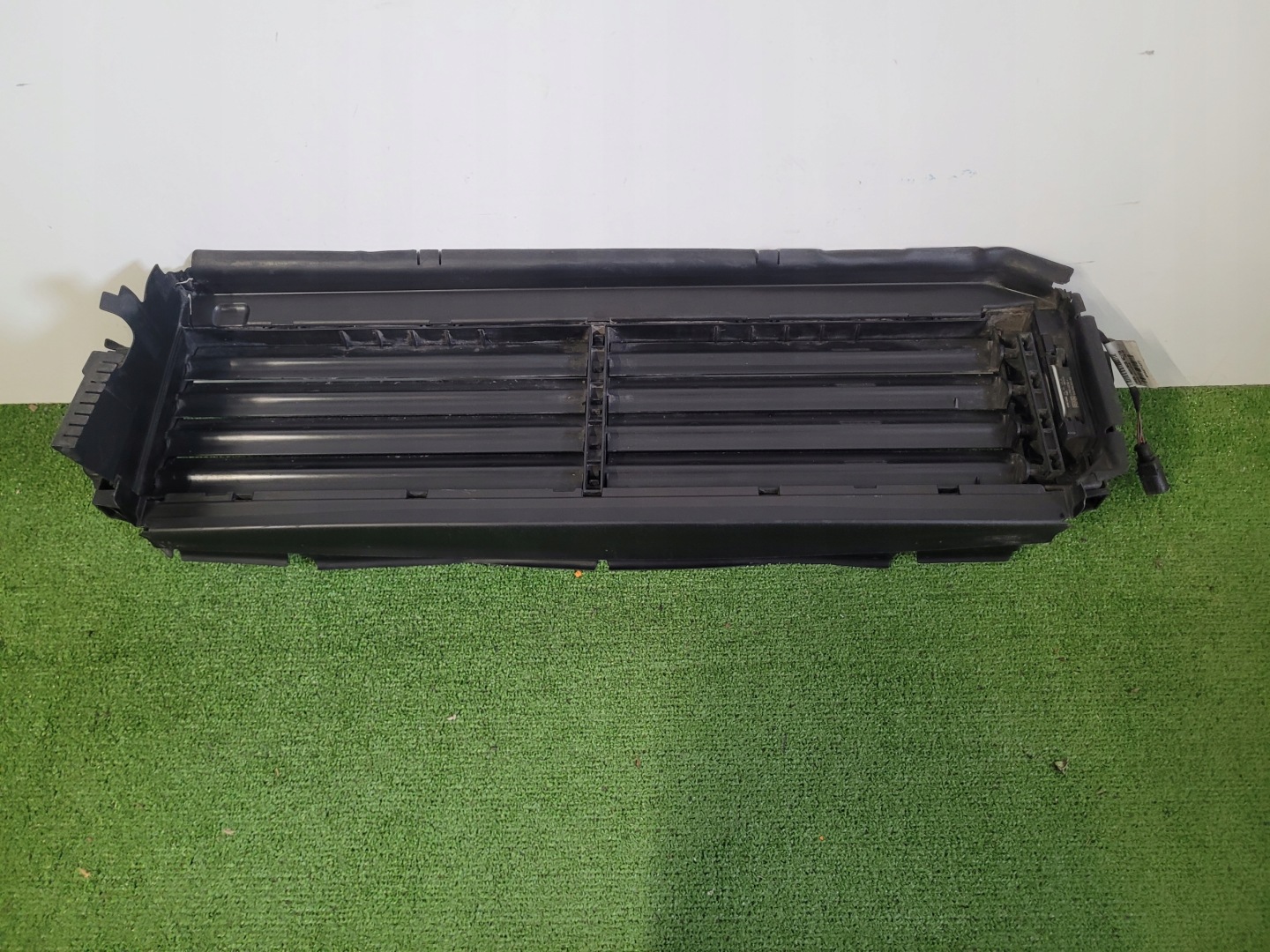 SEAT Leon IV 5F Kühlergrill FRONTGRILL Kühlergitter 5FA971277 - Thumbnail 8