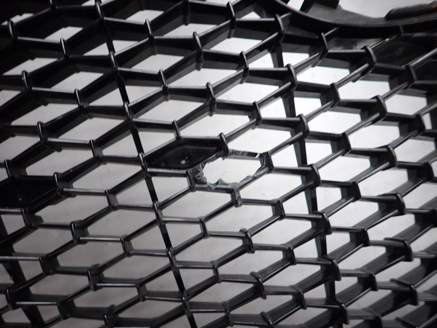 Mazda 3 BP Kühlergrill FRONTGRILL Kühlergitter BCKN50711 - Thumbnail 5