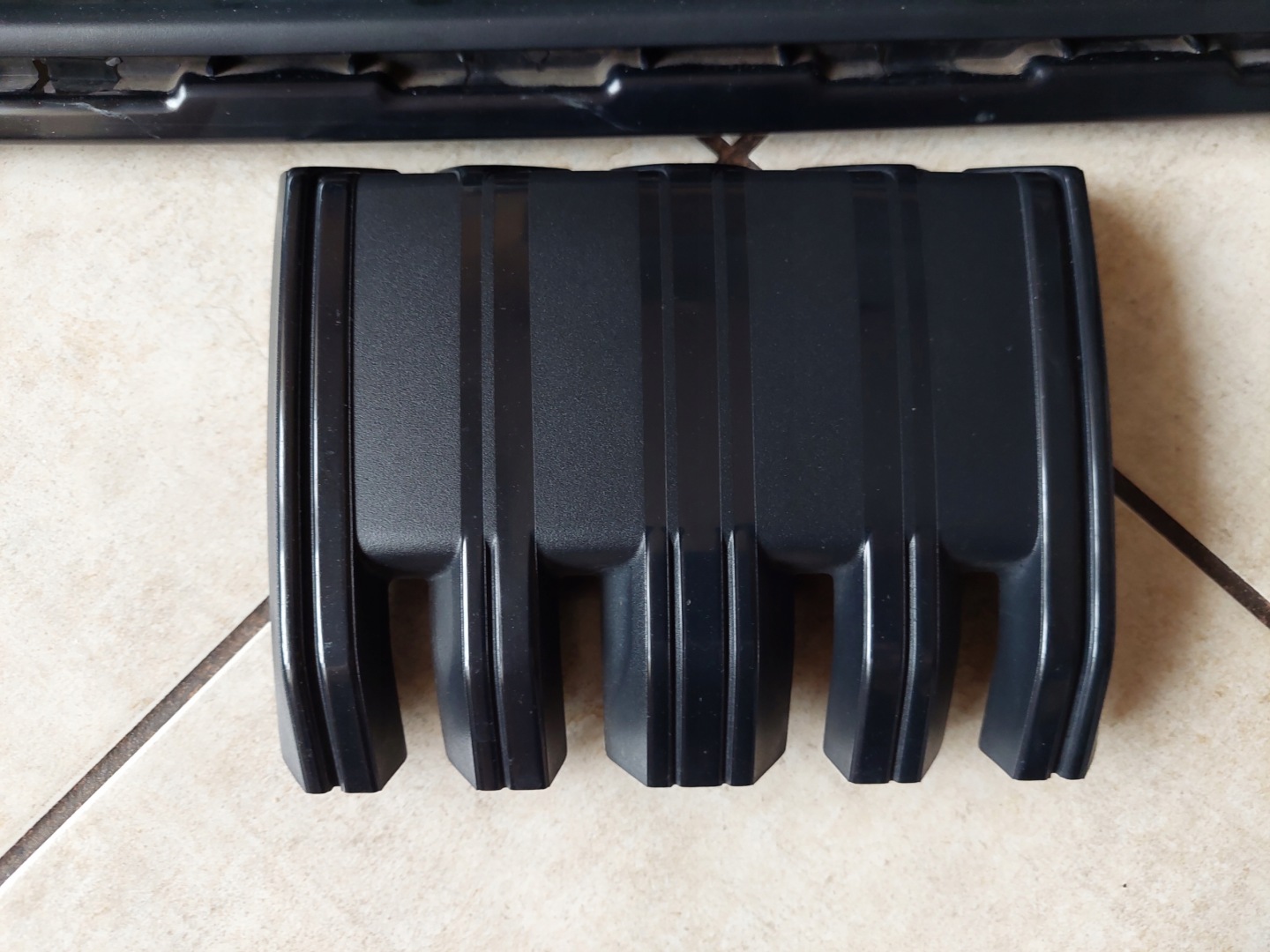 Skoda Octavia 1U Kühlergrill FRONTGRILL Kühlergitter 5E3853343 - Thumbnail 9