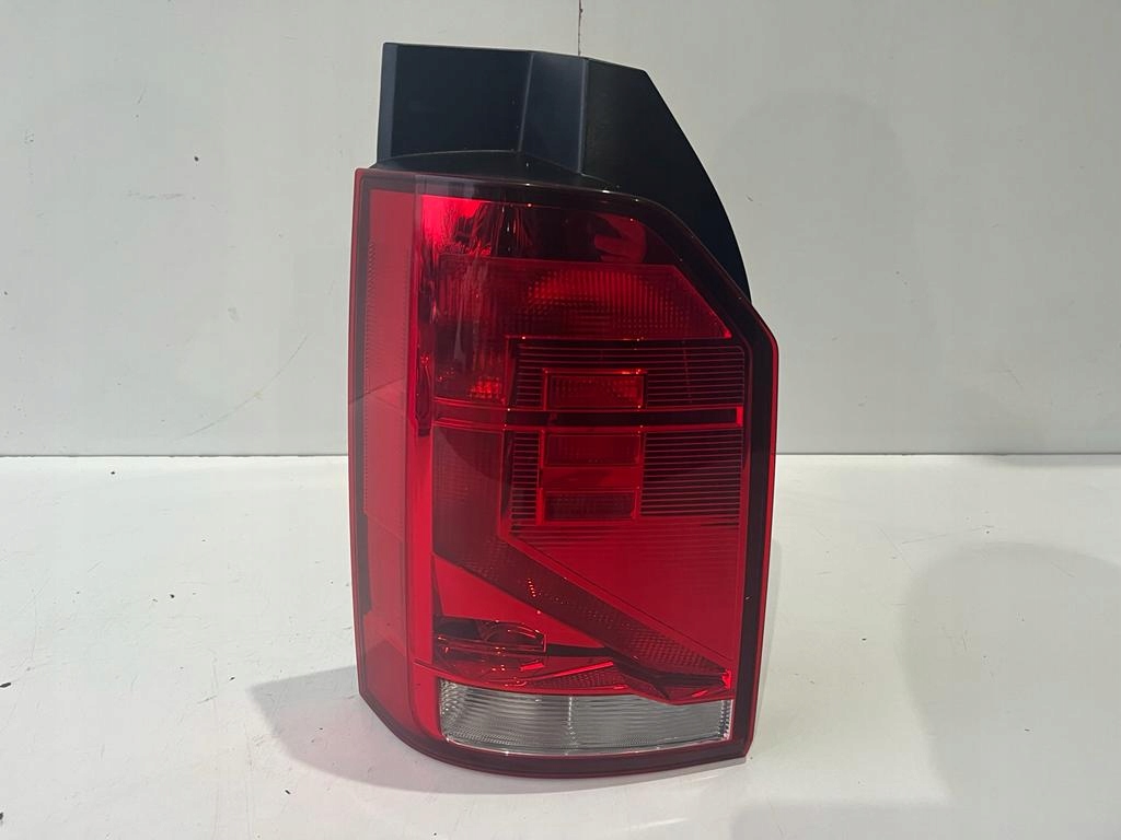 VW Transporter T6 Rückleuchte 7LA945095 Rearlamp - Thumbnail 1