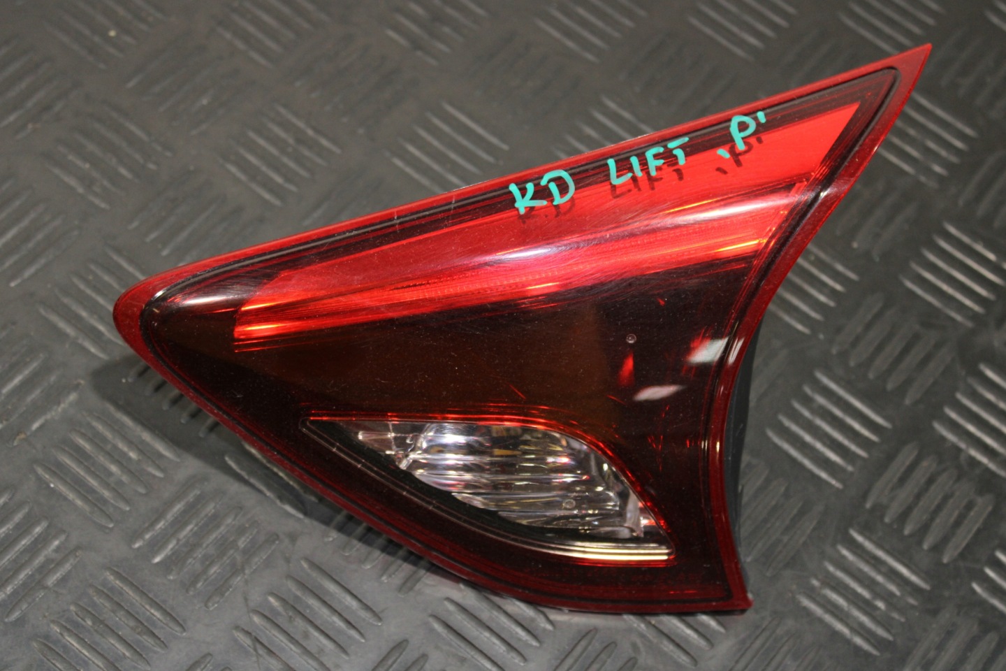 Mazda CX-5 KF Rückleuchte Rearlamp - Thumbnail 1