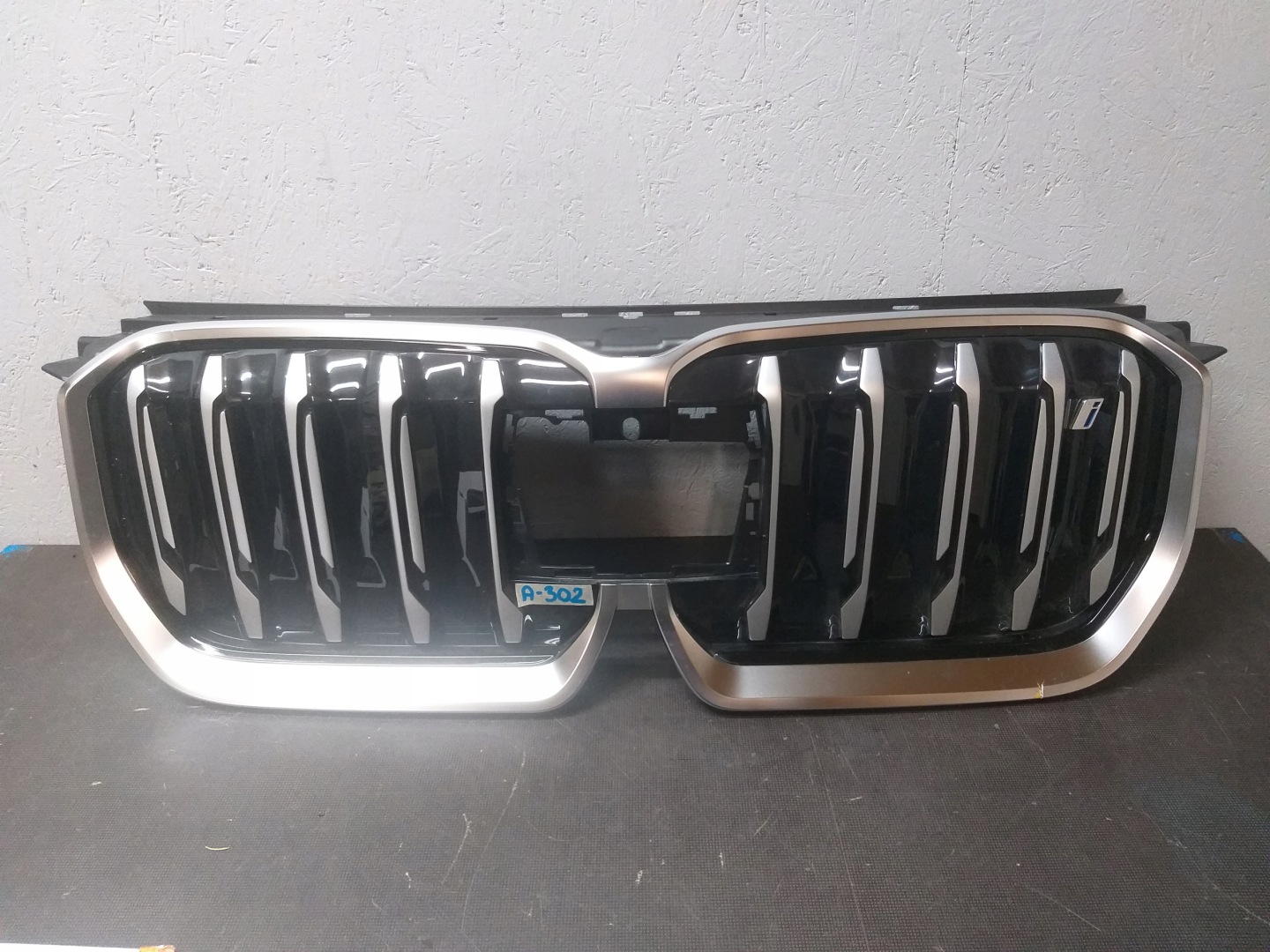 BMW iX1 U11 Kühlergrill FRONTGRILL Kühlergitter 1851781 - Thumbnail 1