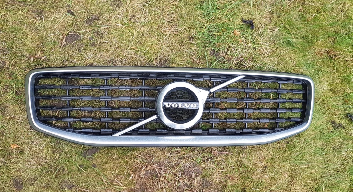 Volvo S60/V60 S60 Kühlergrill FRONTGRILL Kühlergitter 61320457 - Thumbnail 2