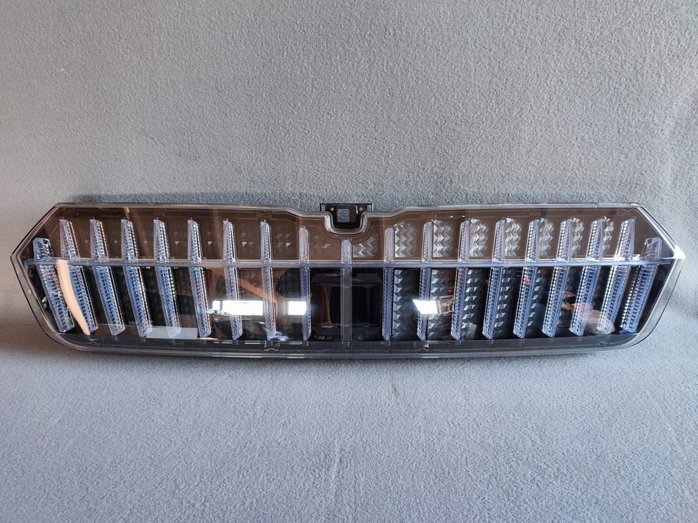 Skoda Enyaq 5LA Kühlergrill FRONTGRILL Kühlergitter 5LA941107AK - Thumbnail 1