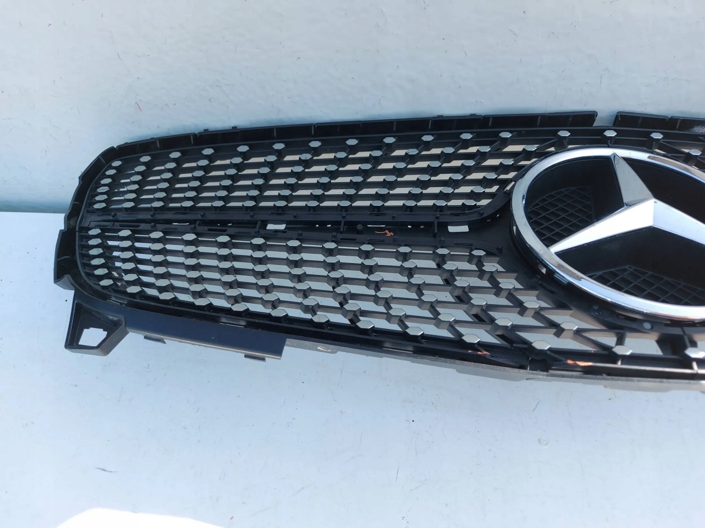 Mercedes-Benz A-Klasse W176 Kühlergrill FRONTGRILL Kühlergitter A1768881760 - Thumbnail 11