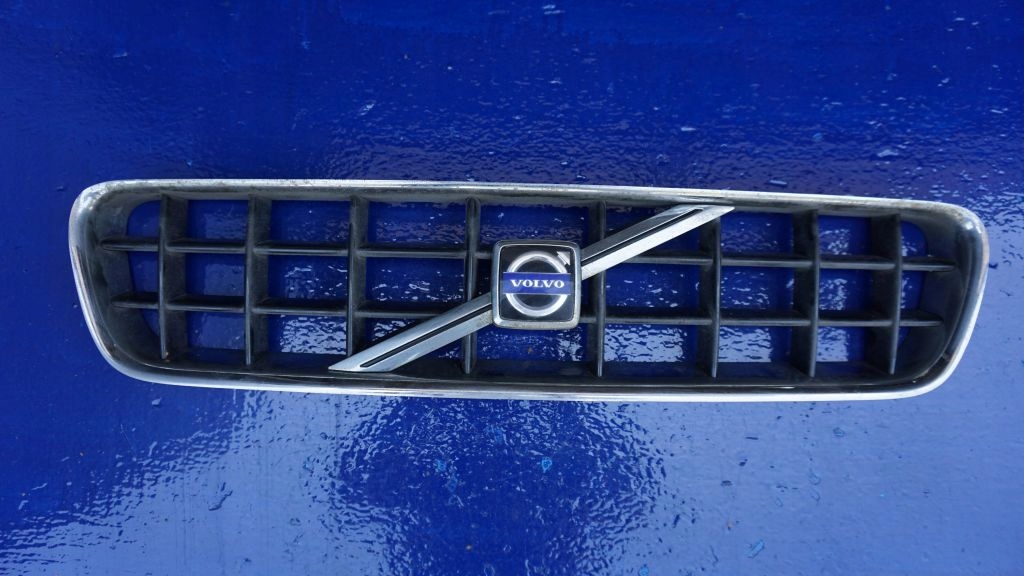 Volvo C70 Kühlergrill FRONTGRILL Kühlergitter - Image 1